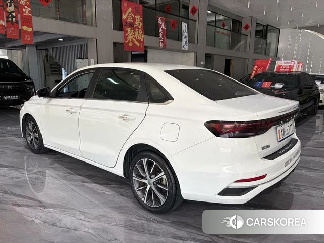 Geely Automobile Emgrand id 4221221 из Китая 18