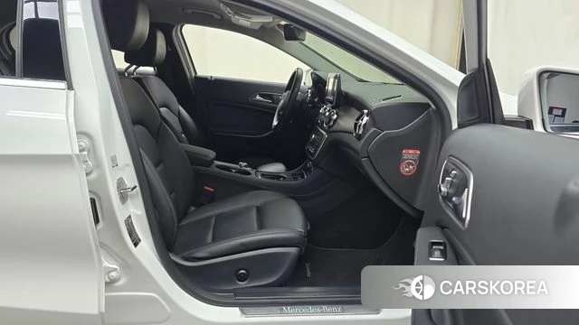 Mercedes-Benz GLA-Class X156 id 4417168 из Кореи 18