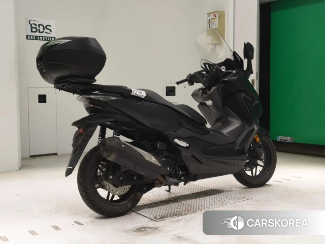 Проданный Honda FORZA 2018 из Японии