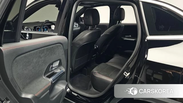 Mercedes-Benz GLA - Class H247 id 4702809 из Кореи 18