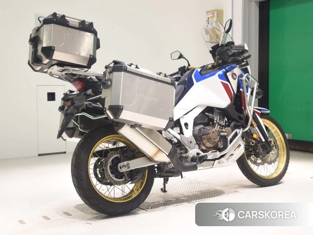 Проданный Honda CRF1100L AFRICA TWIN DCT 2019 из Японии