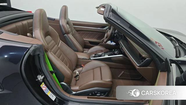 Porsche 911(992) id 4444735 из Кореи 18
