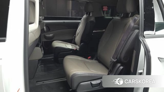 Kia The New Carnival 4th Generation id 4468775 из Кореи 18