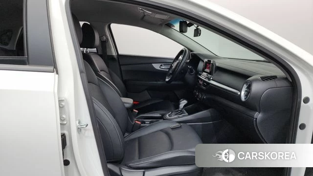 Kia The New K3 2nd generation id 4445312 из Кореи 18