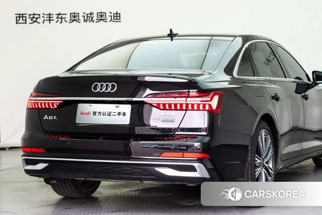 Audi A6L id 4263981 из Китая 18