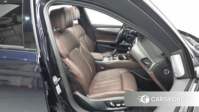 BMW 5 Series (G30) id 4643011 из Кореи 18