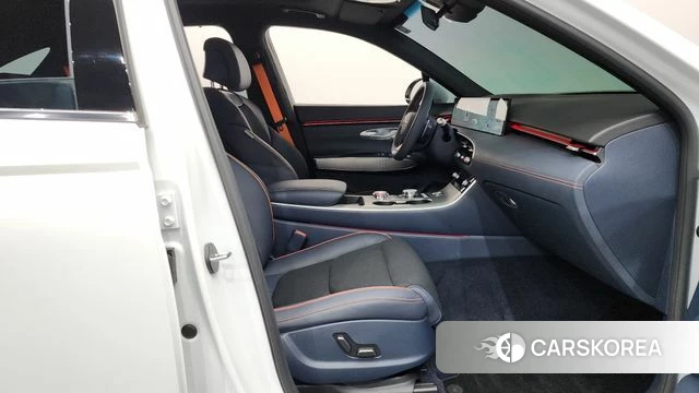 Genesis GV70 id 4767764 из Кореи 18