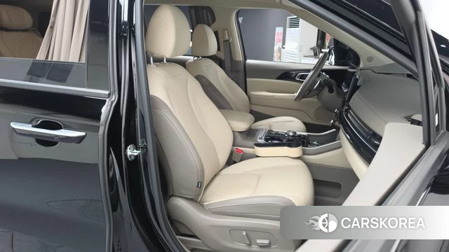 Kia The New Carnival 4th Generation id 4649848 из Кореи 18