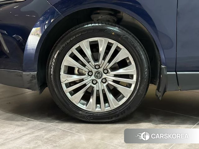 Toyota Ling Fang HARRIER id 4365640 из Китая 18