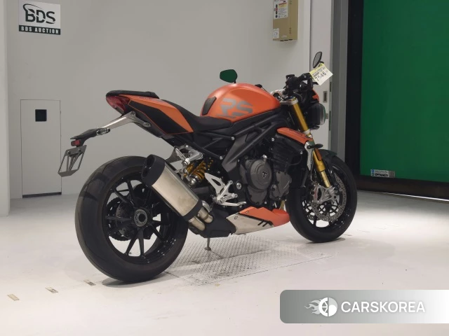 Проданный Triumph SPEED TRIPLE RS 2023 из Японии, фото 2