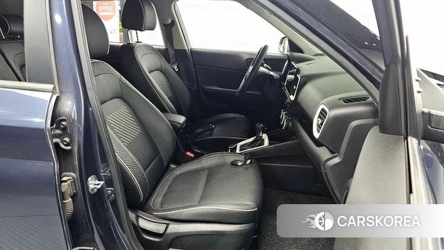 Hyundai Venue id 4250934 из Кореи 18