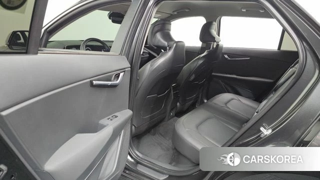Kia Di Ol Nu Niro id 4635928 из Кореи 18
