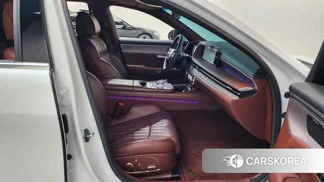 Genesis G90 (RS4) id 4592384 из Кореи 18