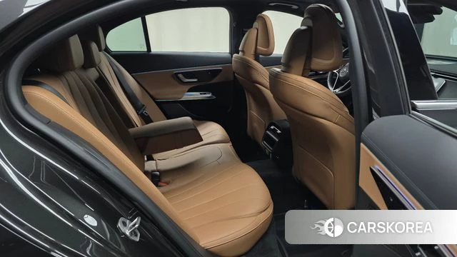 Mercedes-Benz E-Class W214 id 4762276 из Кореи 18