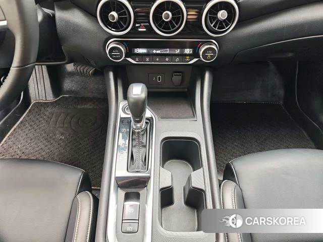 Nissan Xuan Yi id 4025829 из Китая 18