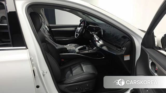 Hyundai The New Grandeur IG Hybrid id 4317664 из Кореи 18
