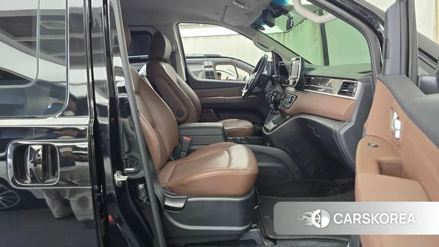 Hyundai The New Grand Starex id 4459571 из Кореи 18