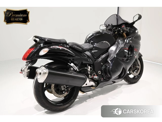 Проданный Suzuki GSX1300R HAYABUSA 2015 из Японии, фото 2