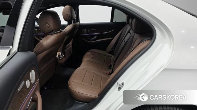 Mercedes-Benz E-Class W213 id 4591228 из Кореи 17