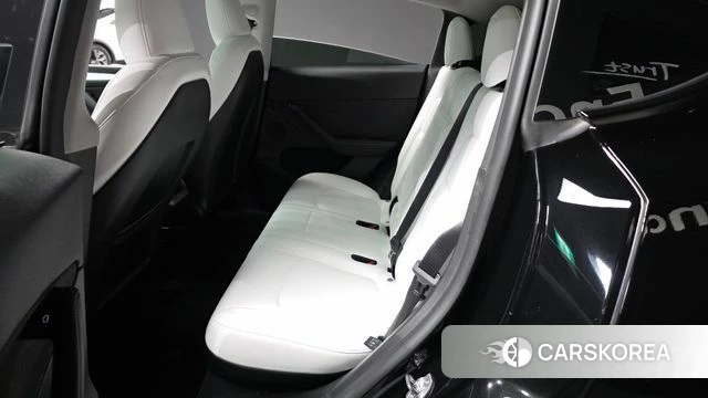 Tesla Model Y id 4773780 из Кореи 18