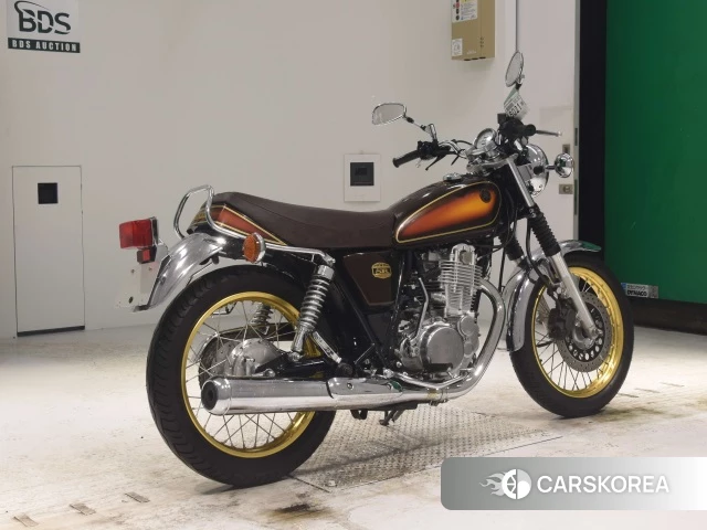 Проданный Yamaha SR400 2019 из Японии, фото 2