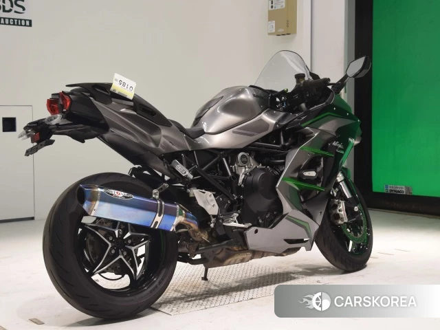Проданный Kawasaki NINJA H2 SX SE plus 2019 из Японии, фото 2