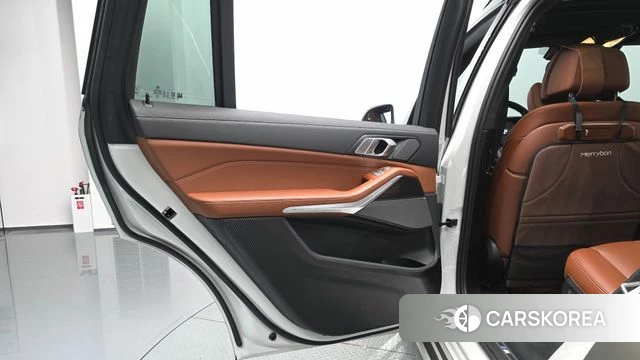 BMW X7 (G07) id 4242923 из Кореи 18