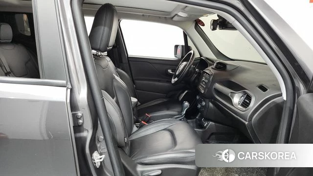 Jeep Renegade id 4416341 из Кореи 18