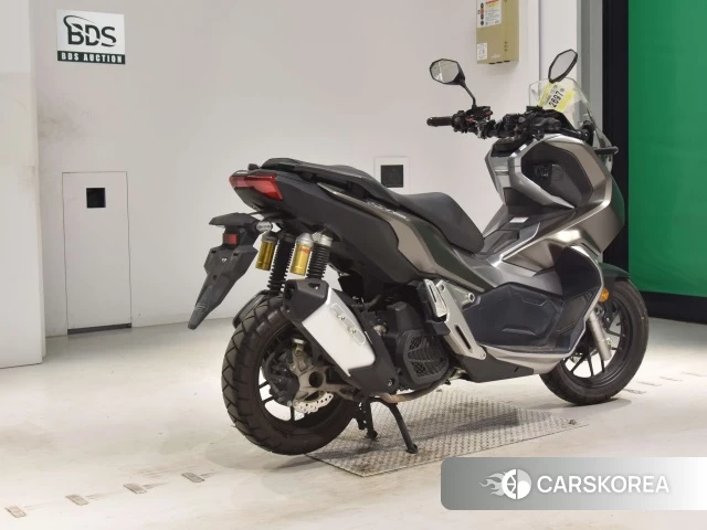 Проданный Honda ADV150 2019 из Японии, фото 2