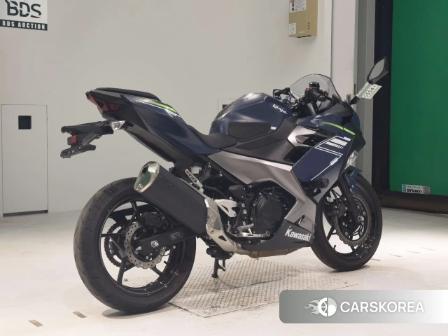 Проданный Kawasaki NINJA 400 2022 из Японии, фото 2