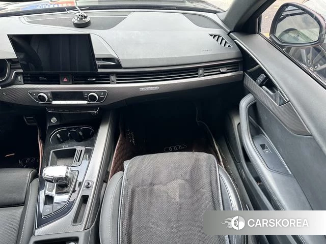 Audi A4L id 4221736 из Китая 18