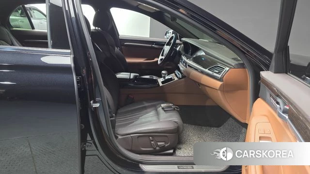 Genesis G90 id 4519707 из Кореи 18