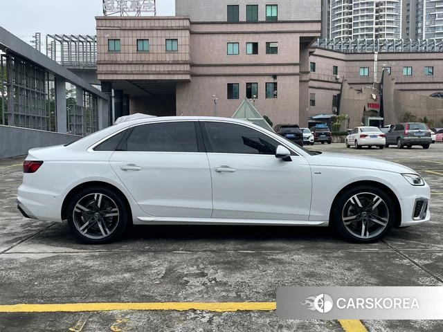 Audi A4L id 4290516 из Китая 18