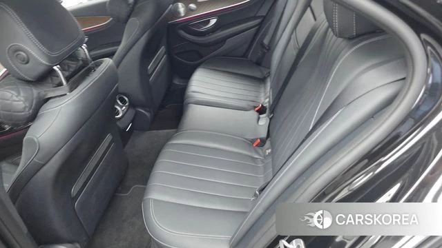 Mercedes-Benz E-Class W213 id 4573970 из Кореи 18
