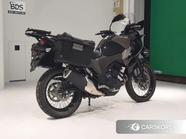Проданный Kawasaki VERSYS-X 250 ABS 2017 из Японии, фото 2