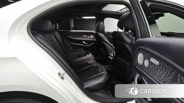 Mercedes-Benz E-Class W213 id 4618958 из Кореи 18