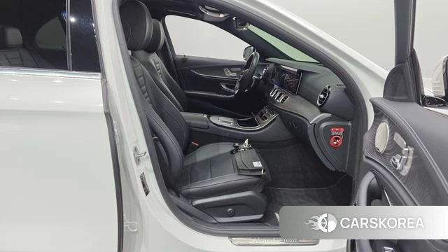 Mercedes-Benz E-Class W213 id 4670966 из Кореи 18