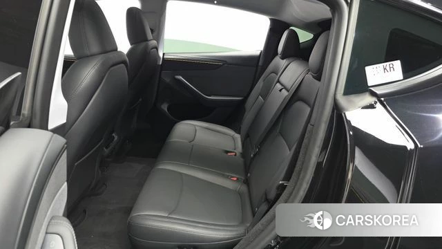 Tesla Model Y id 4853526 из Кореи 18
