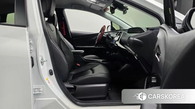 Toyota Prius 4th Generation id 4726541 из Кореи 18