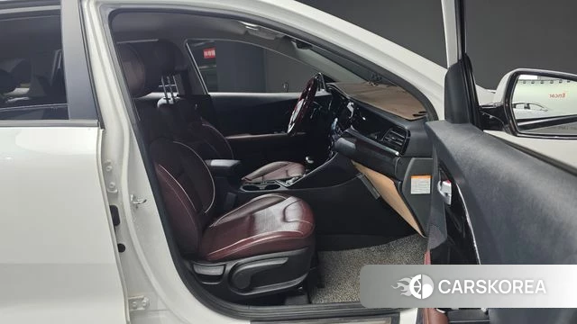Kia The New Niro id 4310553 из Кореи 18