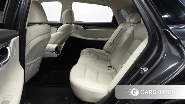 Hyundai The New Grandeur IG id 4550101 из Кореи 18