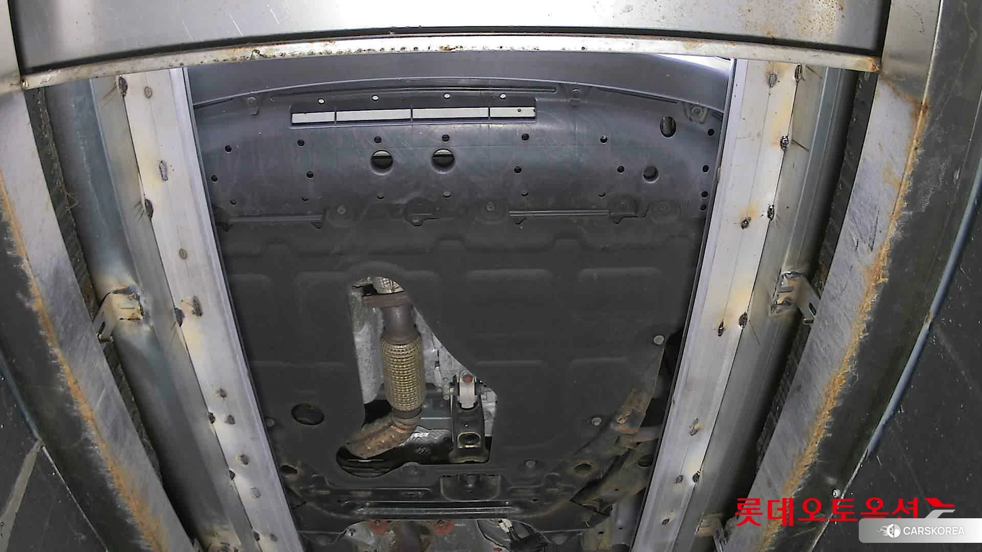 SsangYong Tivoli Air id 3869461 из Кореи 18