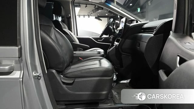 Hyundai Staria id 4619245 из Кореи 18