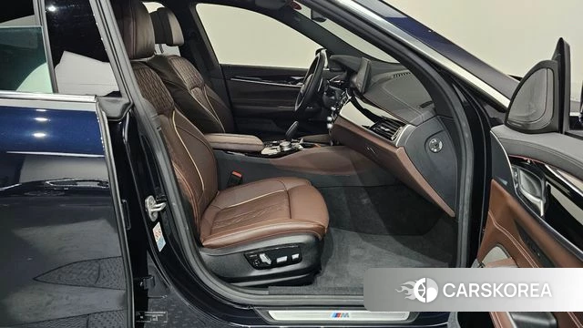 BMW 6 Series GT (G32) id 4550467 из Кореи 18