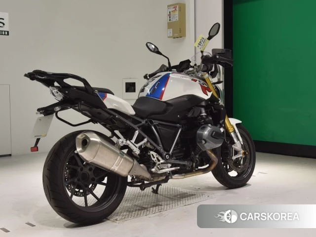 Проданный BMW R1200R 2016 из Японии, фото 2