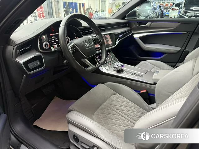 Audi A6L id 4365923 из Китая 18