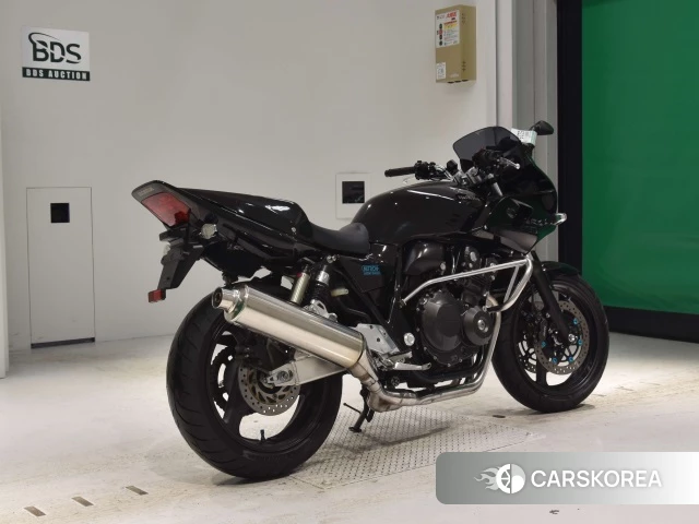 Проданный Honda CB400SF BOLDOR 2010 из Японии, фото 2