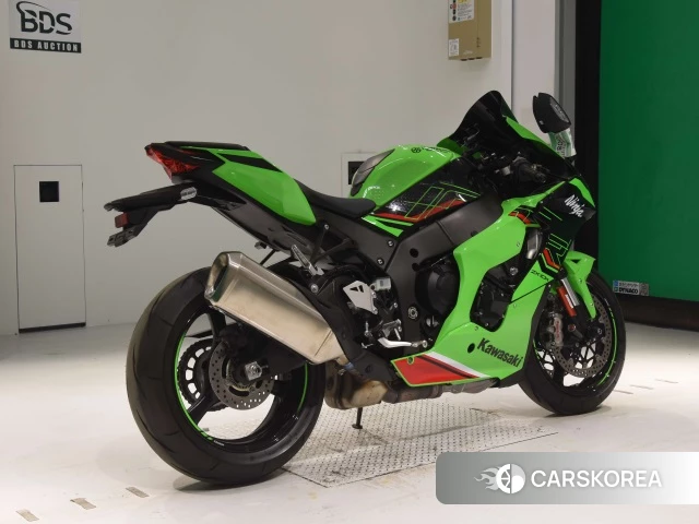 Проданный Kawasaki ZX-10R NINJA ABS 2023 из Японии, фото 2