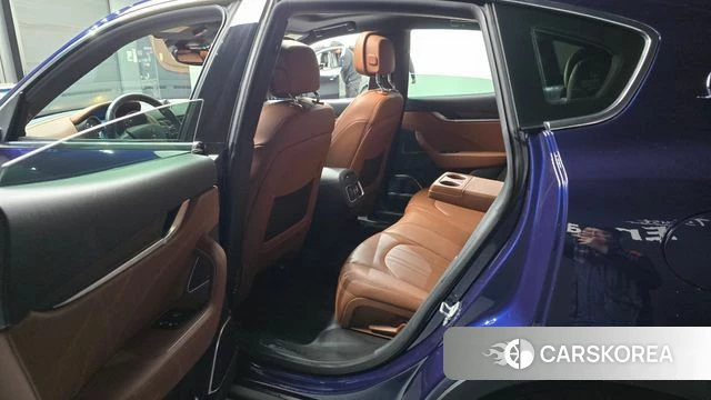 Maserati Levante id 4295207 из Кореи 18