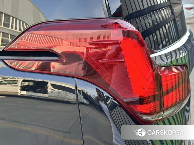 Toyota Elfa id 4272871 из Китая 18
